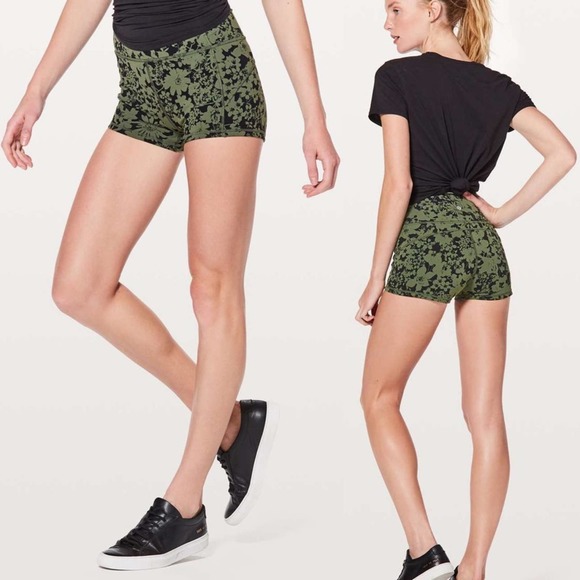 lululemon athletica Pants - LULULEMON In Movement Short Everlux 2.5" Efflorescent Barracks Green Black
